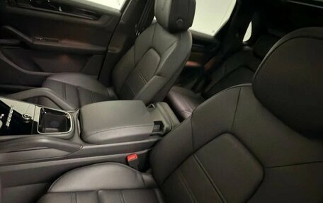 Porsche Cayenne III, 2025 год, 16 990 000 рублей, 7 фотография