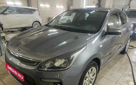 KIA Rio IV, 2018 год, 1 255 000 рублей, 1 фотография