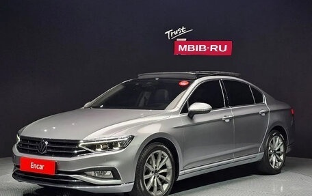 Volkswagen Passat B8 рестайлинг, 2022 год, 1 763 000 рублей, 1 фотография