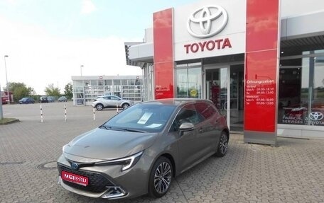 Toyota Corolla, 2023 год, 3 884 000 рублей, 1 фотография