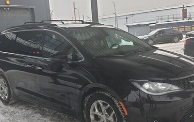 Chrysler Pacifica (RU), 2017 год, 2 499 000 рублей, 1 фотография