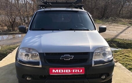 Chevrolet Niva I рестайлинг, 2012 год, 700 000 рублей, 1 фотография