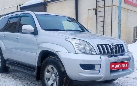 Toyota Land Cruiser Prado 120 рестайлинг, 2007 год, 1 950 000 рублей, 1 фотография