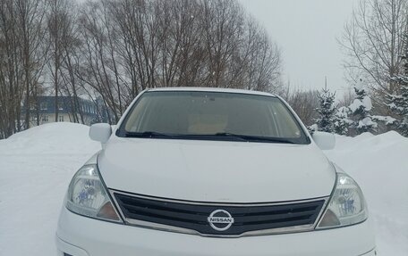 Nissan Tiida, 2011 год, 695 000 рублей, 1 фотография