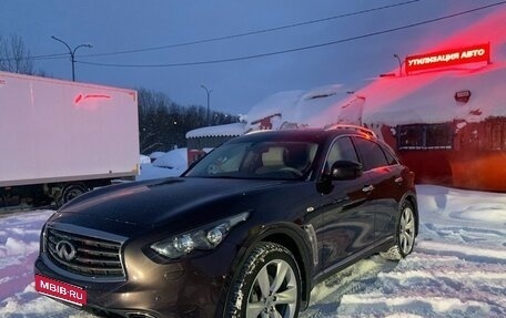Infiniti FX II, 2011 год, 2 150 000 рублей, 1 фотография