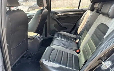 Volkswagen Golf VII, 2021 год, 1 390 013 рублей, 7 фотография