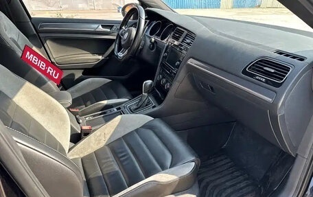 Volkswagen Golf VII, 2021 год, 1 390 013 рублей, 9 фотография