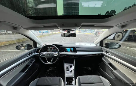 Volkswagen Golf VIII, 2021 год, 1 350 013 рублей, 12 фотография