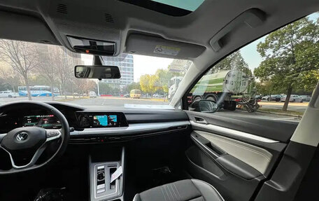 Volkswagen Golf VIII, 2021 год, 1 350 013 рублей, 14 фотография