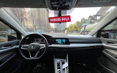 Volkswagen Golf VIII, 2021 год, 1 350 013 рублей, 13 фотография