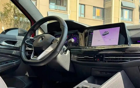 Volkswagen Golf VIII, 2022 год, 1 517 013 рублей, 8 фотография