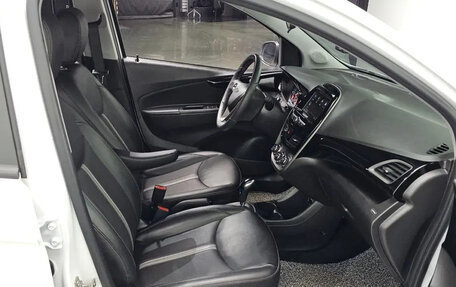 Chevrolet Spark IV, 2022 год, 950 000 рублей, 10 фотография