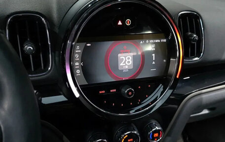 MINI Countryman II (F60), 2022 год, 2 000 000 рублей, 12 фотография