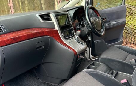 Toyota Vellfire I, 2010 год, 950 000 рублей, 5 фотография