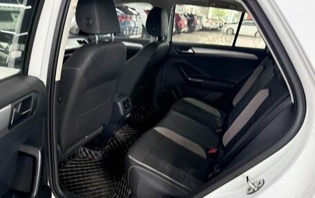 Volkswagen T-Roc I, 2022 год, 1 480 000 рублей, 5 фотография