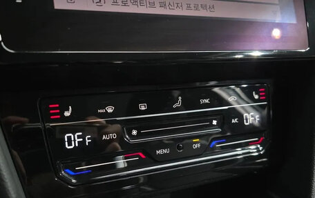 Volkswagen Passat B8 рестайлинг, 2022 год, 1 765 000 рублей, 10 фотография