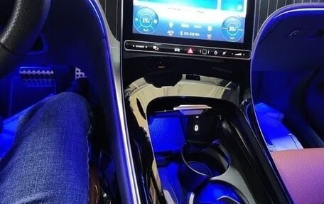 Mercedes-Benz GLC, 2024 год, 6 500 000 рублей, 11 фотография