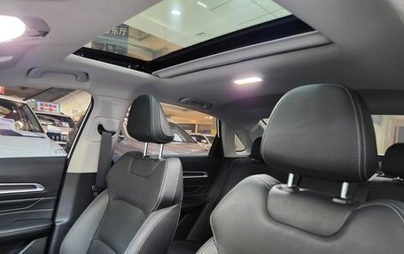 Geely Emgrand, 2022 год, 900 000 рублей, 18 фотография