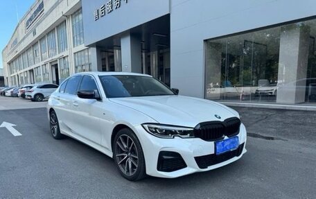 BMW 3 серия, 2021 год, 2 700 000 рублей, 2 фотография