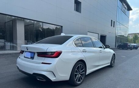 BMW 3 серия, 2021 год, 2 700 000 рублей, 4 фотография