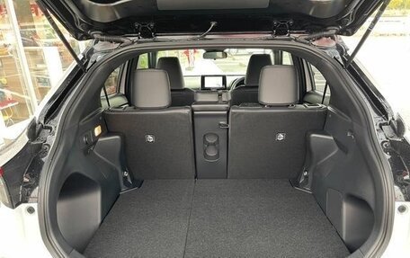 Toyota Yaris Cross, 2025 год, 2 593 000 рублей, 13 фотография