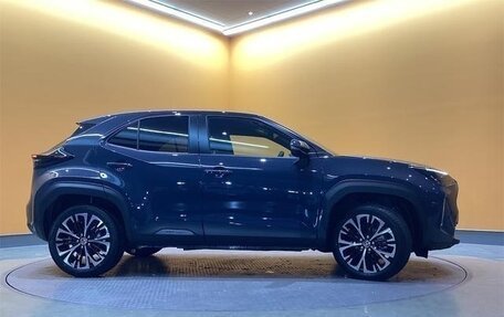 Toyota Yaris Cross, 2025 год, 2 780 000 рублей, 3 фотография