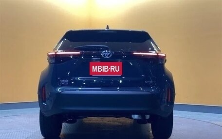 Toyota Yaris Cross, 2025 год, 2 780 000 рублей, 5 фотография