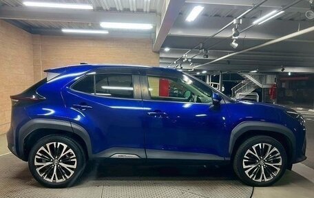 Toyota Yaris Cross, 2020 год, 1 900 000 рублей, 3 фотография