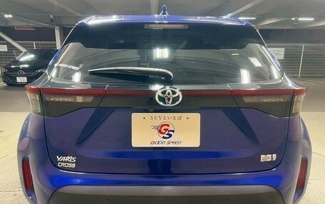 Toyota Yaris Cross, 2020 год, 1 900 000 рублей, 9 фотография
