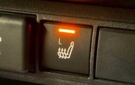 Toyota Yaris Cross, 2020 год, 1 900 000 рублей, 21 фотография