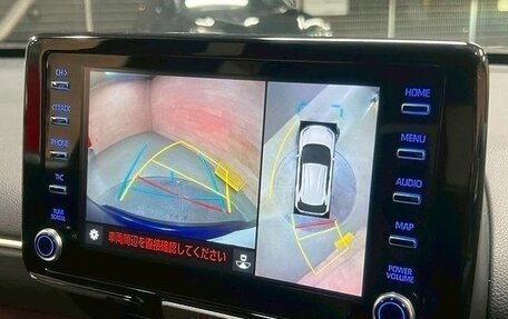 Toyota Yaris Cross, 2020 год, 1 900 000 рублей, 26 фотография