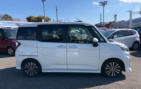 Toyota Roomy I, 2023 год, 898 000 рублей, 4 фотография