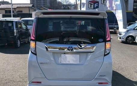 Toyota Roomy I, 2023 год, 898 000 рублей, 7 фотография