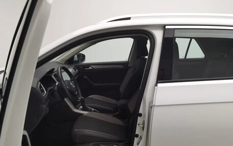 Volkswagen T-Roc I, 2022 год, 1 400 000 рублей, 5 фотография