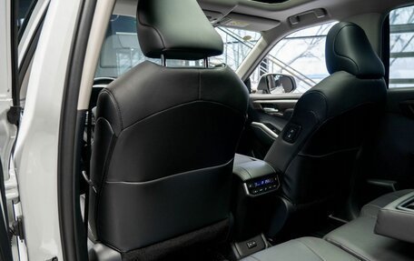 Toyota Highlander, 2025 год, 5 690 000 рублей, 31 фотография