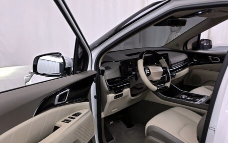 KIA Carnival, 2025 год, 5 600 000 рублей, 5 фотография