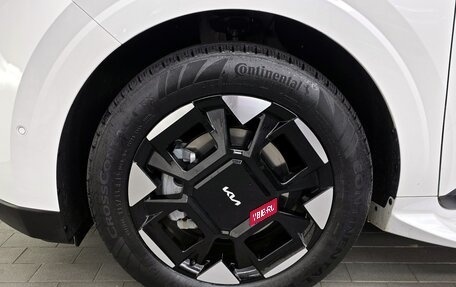 KIA Carnival, 2025 год, 5 600 000 рублей, 21 фотография