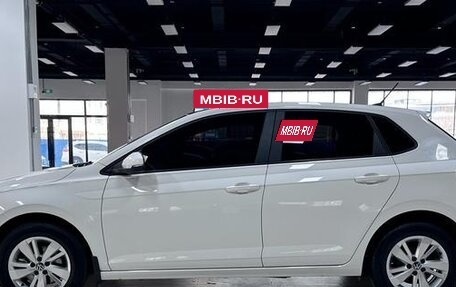 Volkswagen Polo, 2022 год, 1 050 000 рублей, 4 фотография