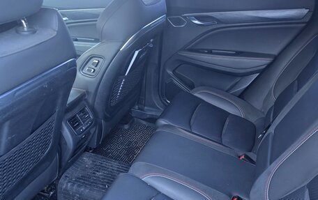 Geely Tugella FY11, 2023 год, 3 050 000 рублей, 5 фотография