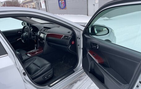 Toyota Camry, 2013 год, 1 320 000 рублей, 9 фотография