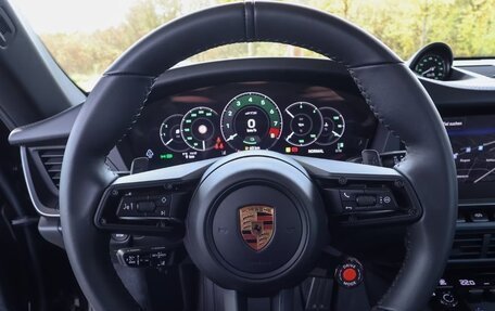 Porsche 911, 2026 год, 28 826 000 рублей, 13 фотография