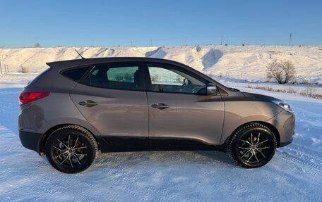 Hyundai ix35 I рестайлинг, 2015 год, 1 495 000 рублей, 11 фотография