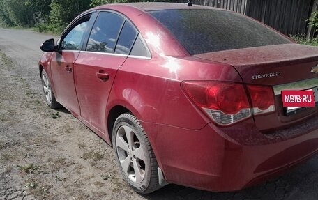 Chevrolet Cruze II, 2011 год, 530 000 рублей, 11 фотография