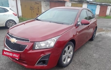 Chevrolet Cruze II, 2011 год, 530 000 рублей, 3 фотография