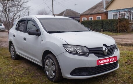 Renault Logan II, 2016 год, 650 000 рублей, 3 фотография