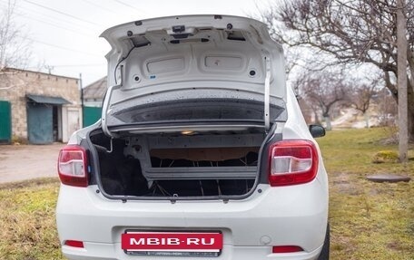 Renault Logan II, 2016 год, 650 000 рублей, 13 фотография