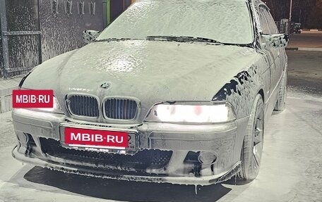 BMW 5 серия, 1998 год, 1 200 000 рублей, 24 фотография