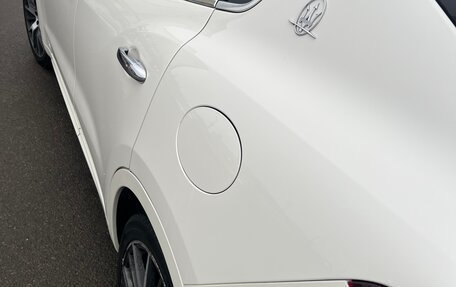 Maserati Levante I, 2017 год, 3 300 000 рублей, 5 фотография