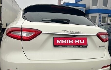 Maserati Levante I, 2017 год, 3 300 000 рублей, 6 фотография