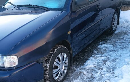 Volkswagen Polo III рестайлинг, 1999 год, 160 000 рублей, 6 фотография